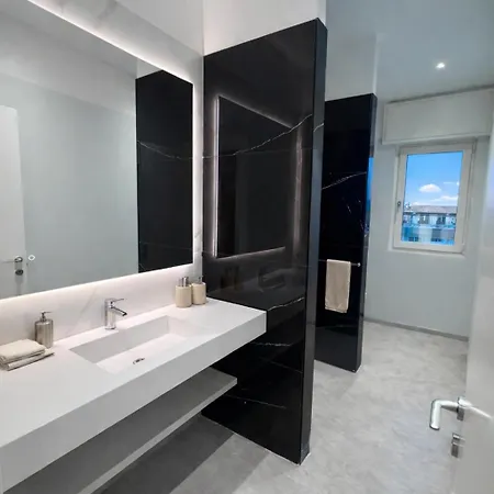 Urbanicooh Cavour Rooms&suite