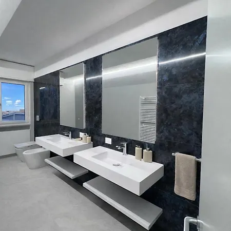 Penzion Urbanicooh Cavour Rooms&suite
