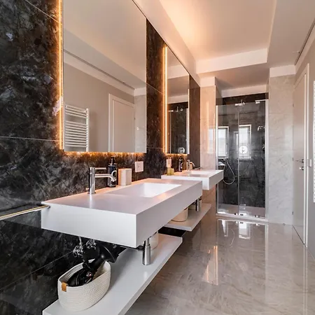 Penzion Urbanicooh Cavour Rooms&suite
