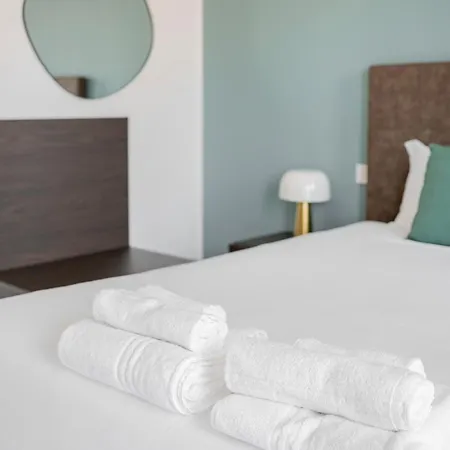 Penzion Urbanicooh Cavour Rooms&suite Boloňa