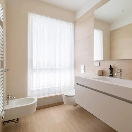 Urbanicooh Cavour Rooms&suite 3*