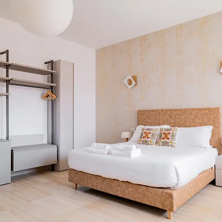 Urbanicooh Cavour Rooms&suite