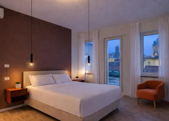 Urbanicooh Galleria Cavour 3 Vendégház Bologna