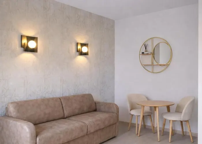 Urbanicooh Galleria Cavour 3 Vendégház Bologna